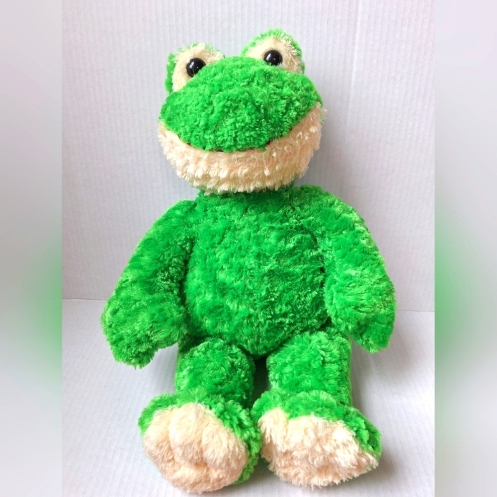 Build A  Bear Reitred Green Smiling Frog Plush 18.5"